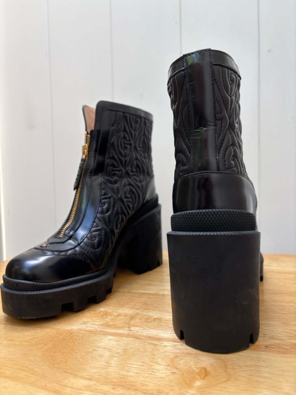 GUCCI Black Quilted Leather Zip-Front Women's Ankle Boots - Picture 8 of 16